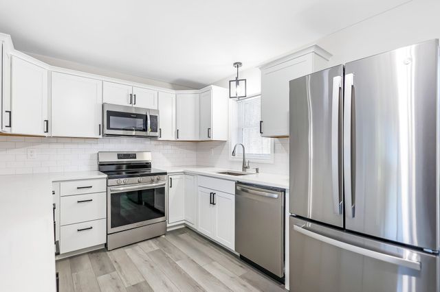 2A Mulberry Street, Windham, NH 03087