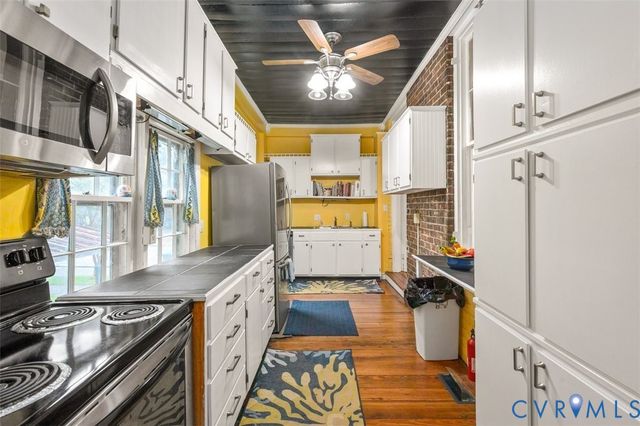 103 N Jefferson St, Petersburg, VA 23803