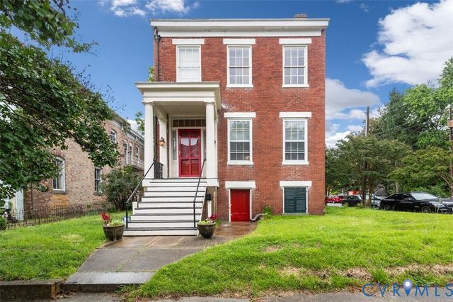 103 N Jefferson St, Petersburg, VA 23803
