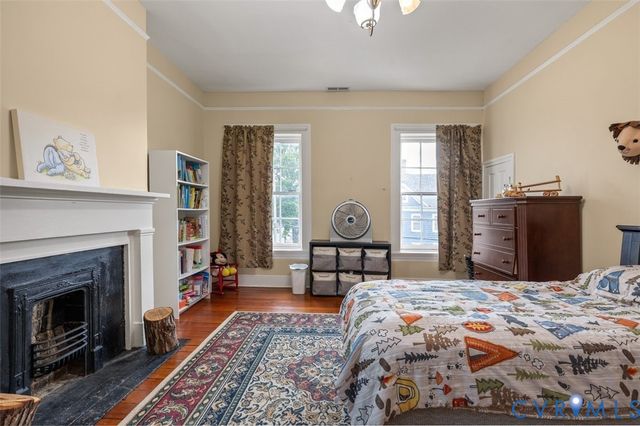 103 N Jefferson St, Petersburg, VA 23803