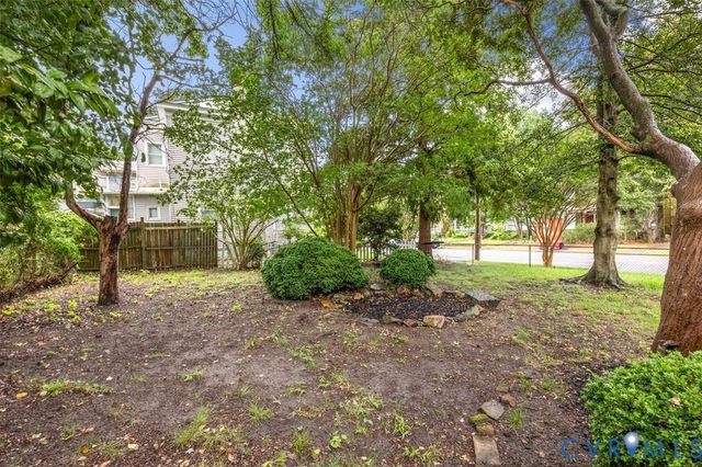 103 N Jefferson St, Petersburg, VA 23803