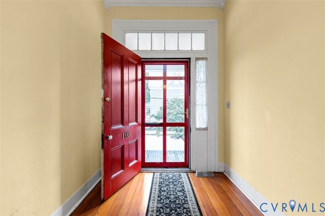103 N Jefferson St, Petersburg, VA 23803