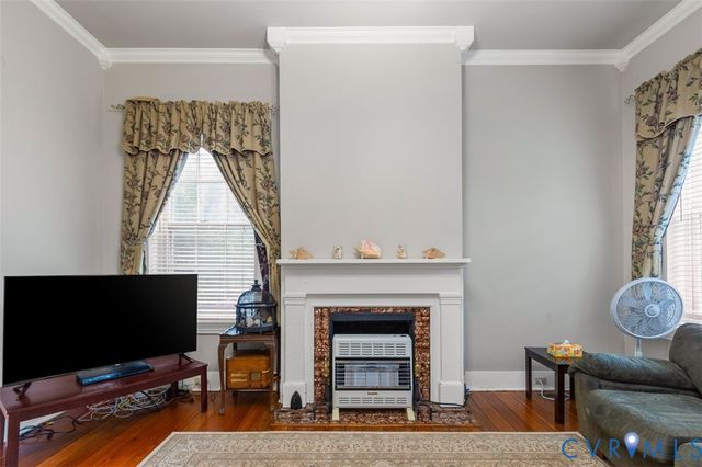 103 N Jefferson St, Petersburg, VA 23803