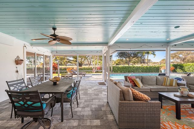 413 S Country Club Drive, Atlantis, FL 33462