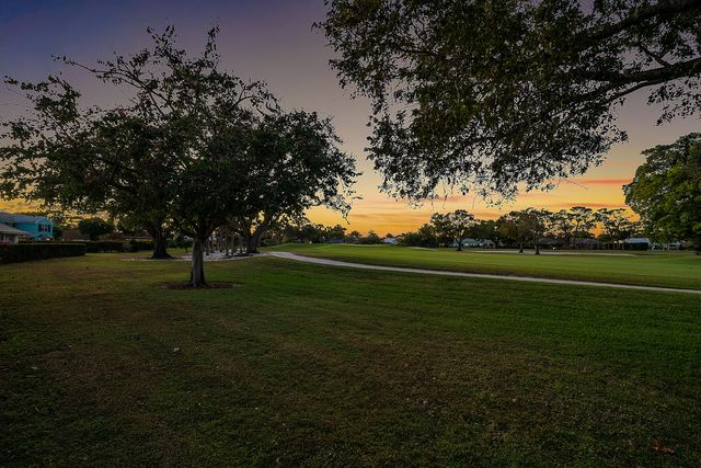 413 S Country Club Drive, Atlantis, FL 33462