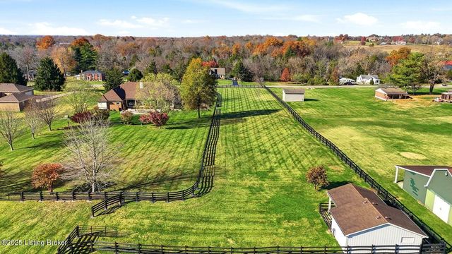 7403 Broad Run Rd, Louisville, KY 40291