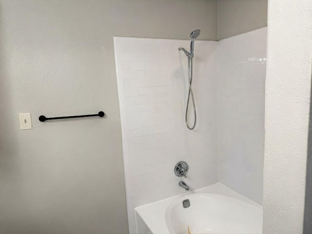 2011 Spenwick Drive 522, Houston, TX 77055