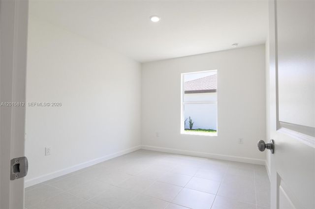 17564 SW 285th St, Homestead, FL 33030