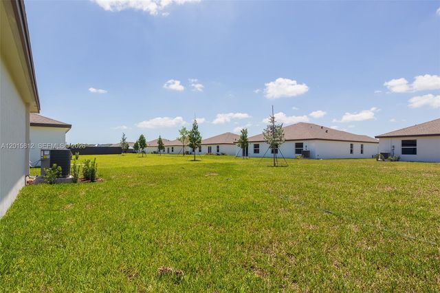 17564 SW 285th St, Homestead, FL 33030