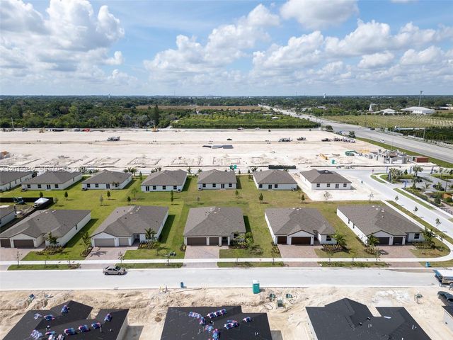 17564 SW 285th St, Homestead, FL 33030