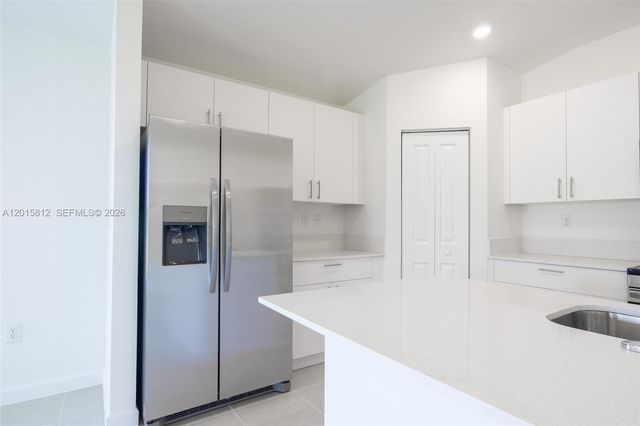 17564 SW 285th St, Homestead, FL 33030