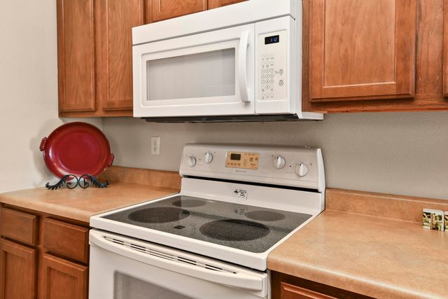 330 South Wildwood Drive Bldg 6 Unit 2, Branson, MO 65616