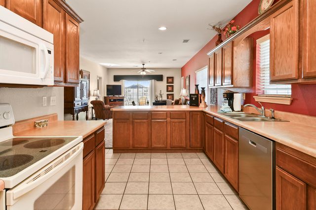 330 South Wildwood Drive Bldg 6 Unit 2, Branson, MO 65616