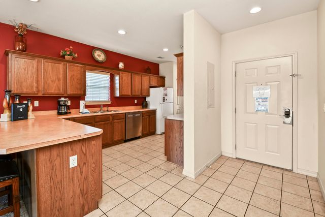 330 South Wildwood Drive Bldg 6 Unit 2, Branson, MO 65616