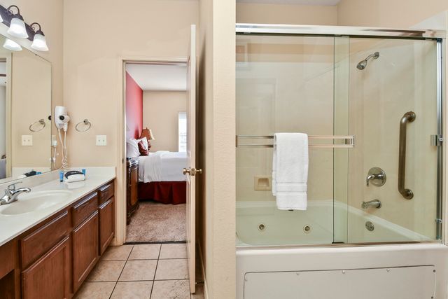 330 South Wildwood Drive Bldg 6 Unit 2, Branson, MO 65616