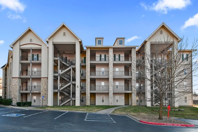330 South Wildwood Drive Bldg 6 Unit 2, Branson, MO 65616