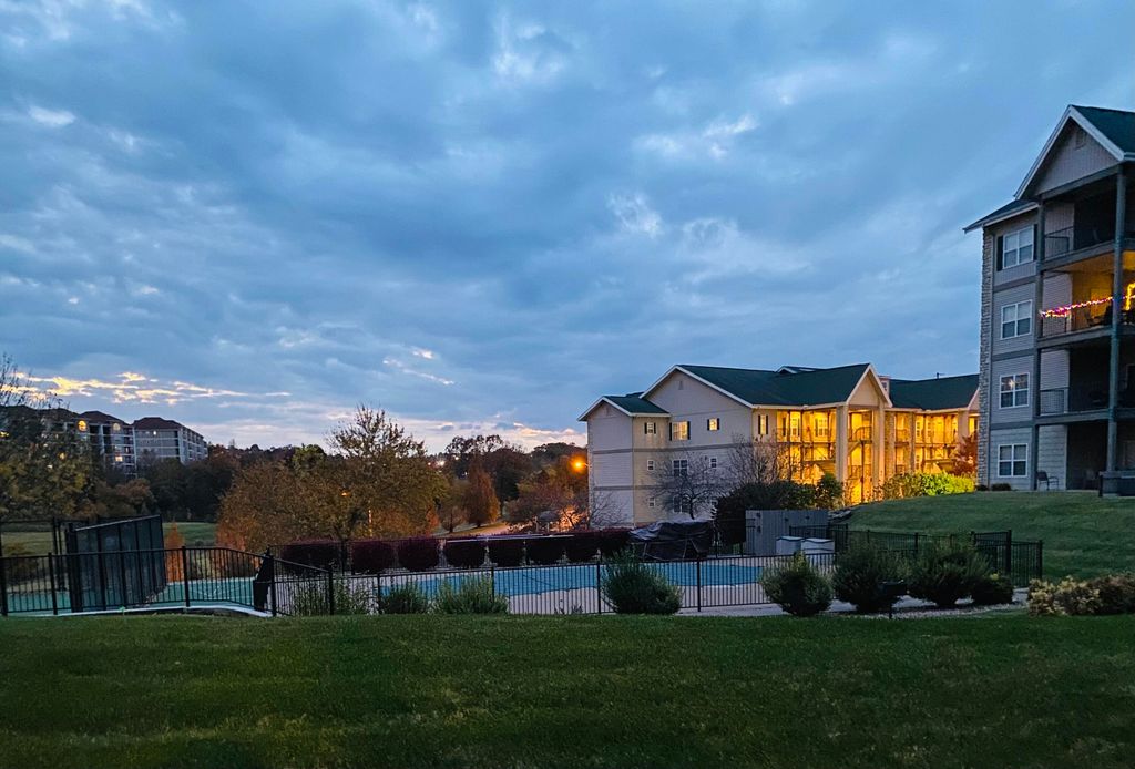 330 South Wildwood Drive Bldg 6 Unit 2, Branson, MO 65616