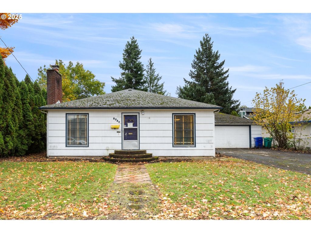 8730 Ne DAVIS St, Portland, OR 97220