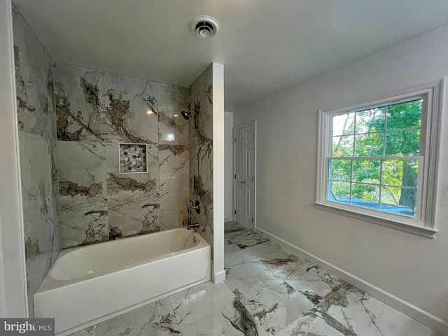 5629 GUNNER RUN RD, Churchton, MD 20733