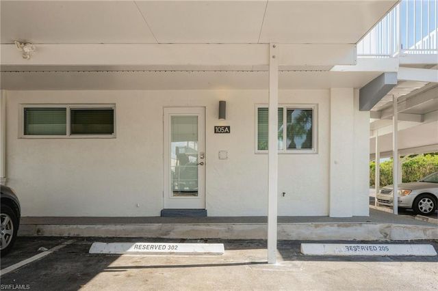 1100 8th AVE S 105A, Naples, FL 34102