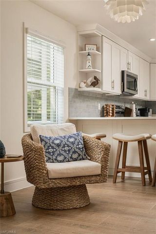 1100 8th AVE S 105A, Naples, FL 34102