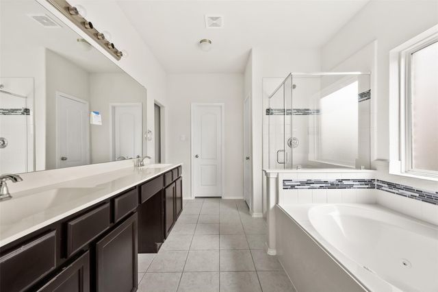 13607 Alaskan Brown Bear Trail, Crosby, TX 77532