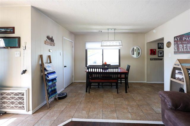 80 NW Big Rock Rd, Medicine Park, OK 73557