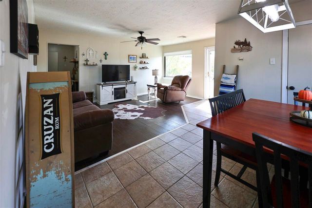 80 NW Big Rock Rd, Medicine Park, OK 73557