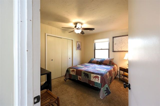 80 NW Big Rock Rd, Medicine Park, OK 73557