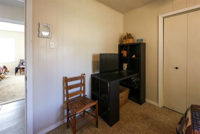 80 NW Big Rock Rd, Medicine Park, OK 73557