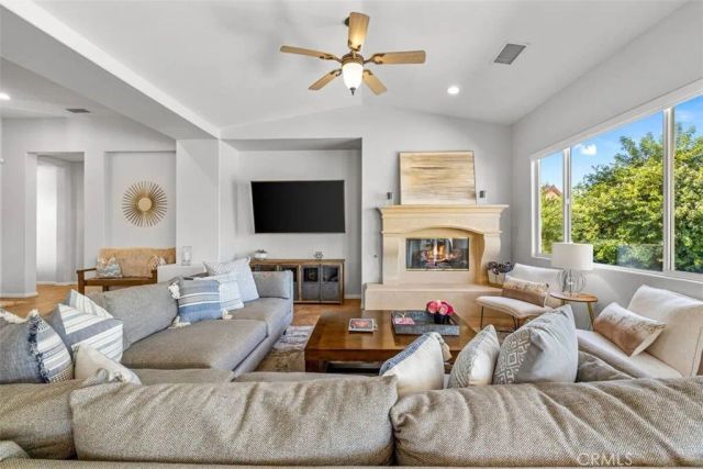 44260 Via Coronado, La Quinta, CA 92253