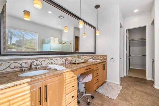 44260 Via Coronado, La Quinta, CA 92253