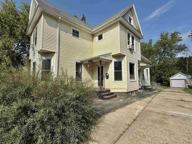 187 W MOORE STREET, Berlin, WI 54923