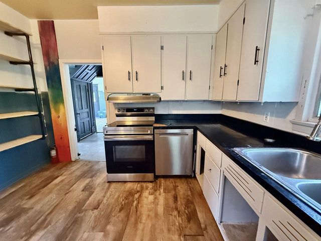 187 W MOORE STREET, Berlin, WI 54923