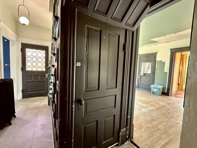 187 W MOORE STREET, Berlin, WI 54923