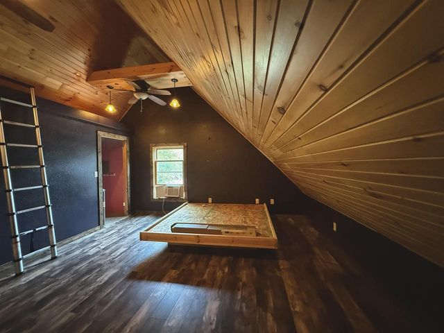 187 W MOORE STREET, Berlin, WI 54923