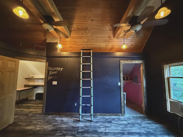 187 W MOORE STREET, Berlin, WI 54923