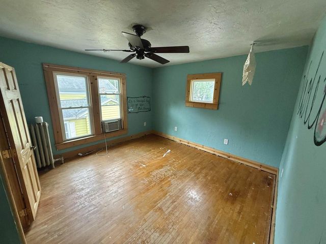 187 W MOORE STREET, Berlin, WI 54923