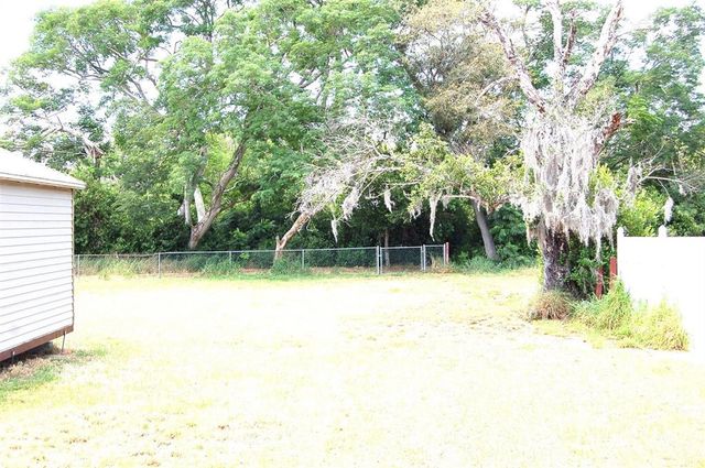 255 S PENNSYLVANIA AVENUE, Lake Alfred, FL 33850