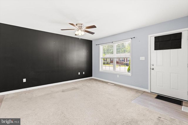 612 W 8TH ST, Laurel, DE 19956