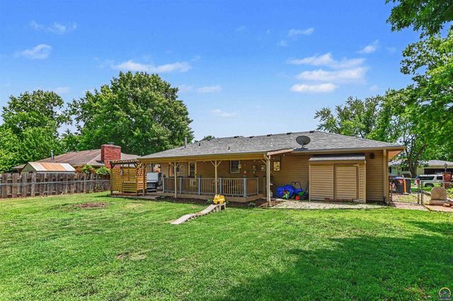 5408 SW 12th TER, Topeka, KS 66604