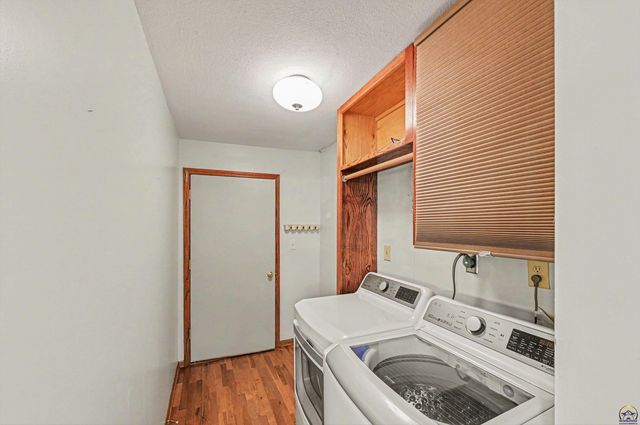 5408 SW 12th TER, Topeka, KS 66604