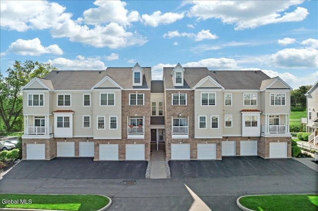 5203 Admirals Walk Drive, Cohoes, NY 12047