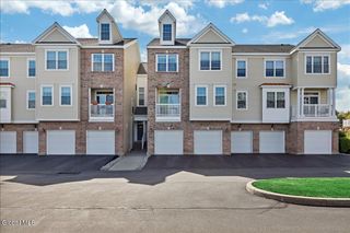 5203 Admirals Walk Drive, Cohoes, NY 12047