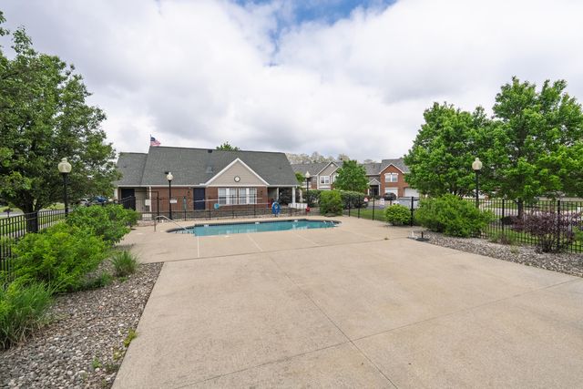 7075 Glen Kerry Court, Florence, KY 41042