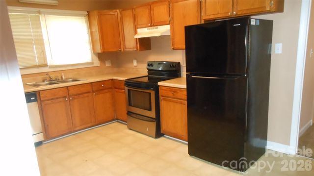 1514 W Walnut Avenue, Gastonia, NC 28052