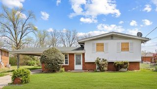 2403 Elkhorn Ln, Louisville, KY 40216