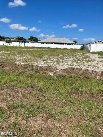 526 NW 7th AVE, Cape Coral, FL 33993