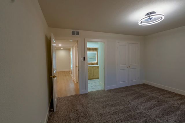 419 S Las Vegas Trail, White Settlement, TX 76108