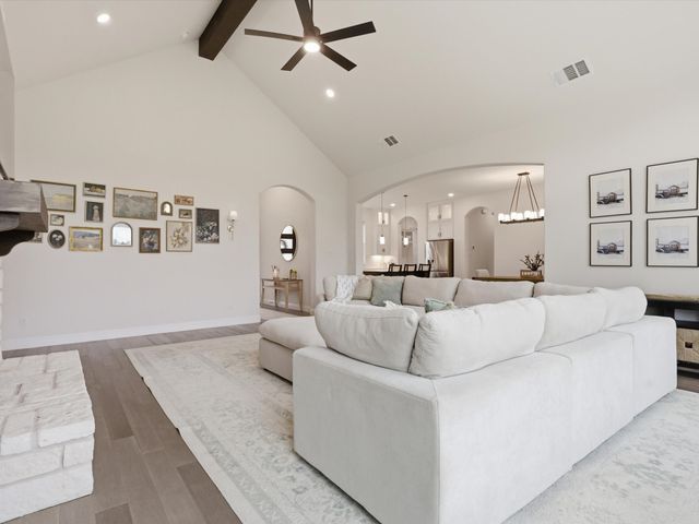 300 Waterview Drive, Gunter, TX 75058